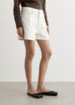 womens-incu-1057_HEROSHORTS